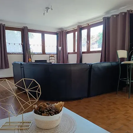 Appartement, Jardin, Piscine, à 15 Minutes Et Espagne *