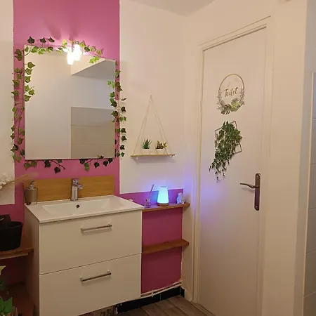 Appartement, Jardin, Piscine, à 15 Minutes Et Espagne Appartement *
